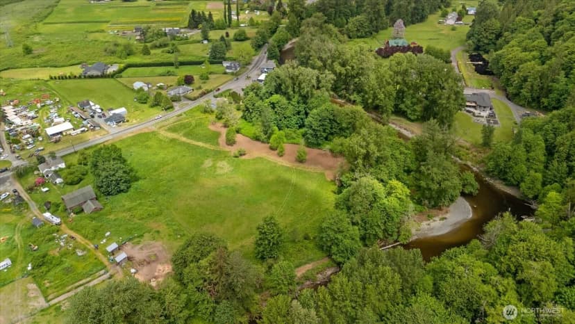 Property photo for 6 Xxx S Machias Road, Snohomish photo 14