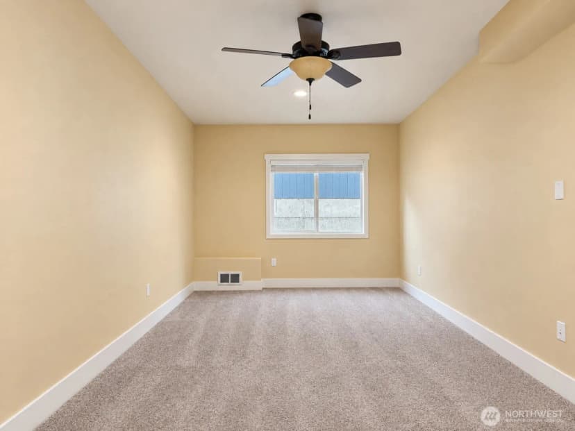 Property photo for 98 Nw Glade Court, Bremerton photo 17
