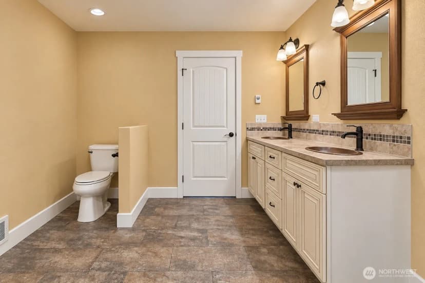 Property photo for 98 Nw Glade Court, Bremerton photo 15