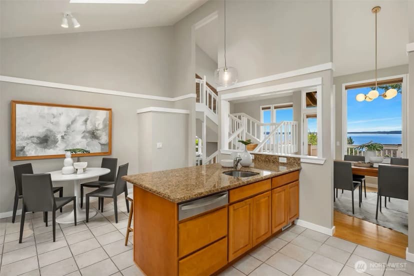 Property photo for 10920 80th Place Ne, Kirkland photo 19