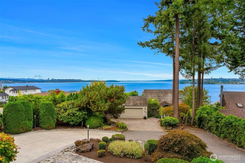 Property photo for 10920 80th Place Ne, Kirkland photo 15