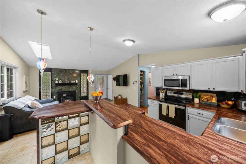 Property photo for 33715 53rd Avenue S, Auburn photo 10