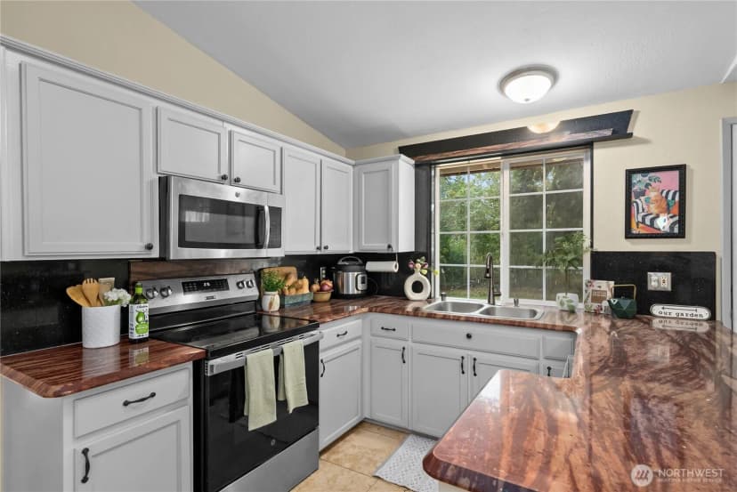 Property photo for 33715 53rd Avenue S, Auburn photo 8