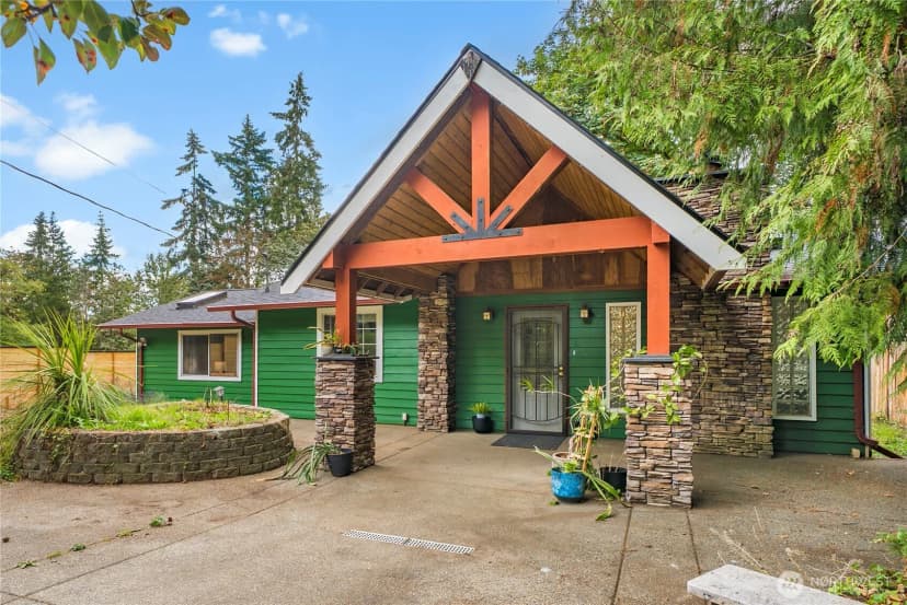 Property photo for 33715 53rd Avenue S, Auburn