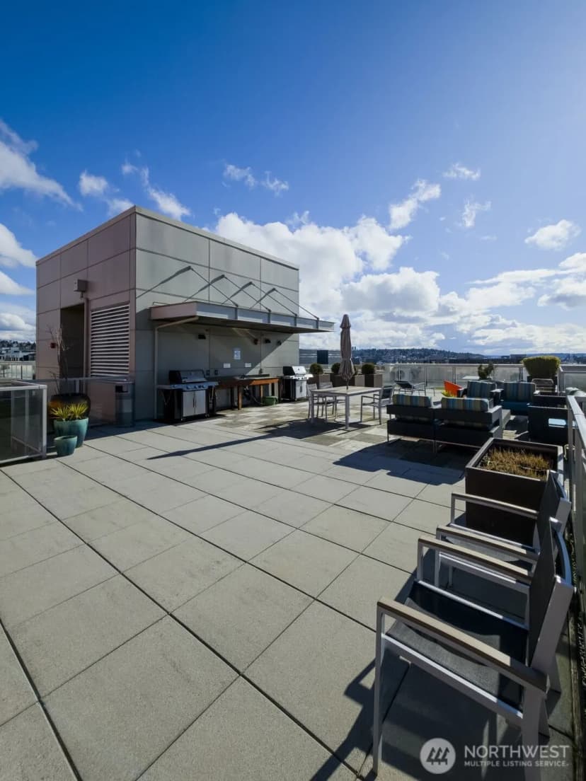 Property photo for 1760 Nw 56th Street #309, Seattle