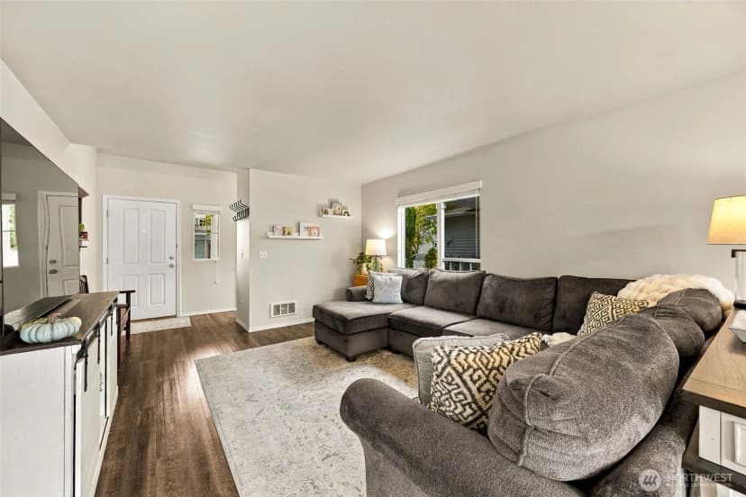 Property photo for 24019 Se 282nd Street, Maple Valley photo 14