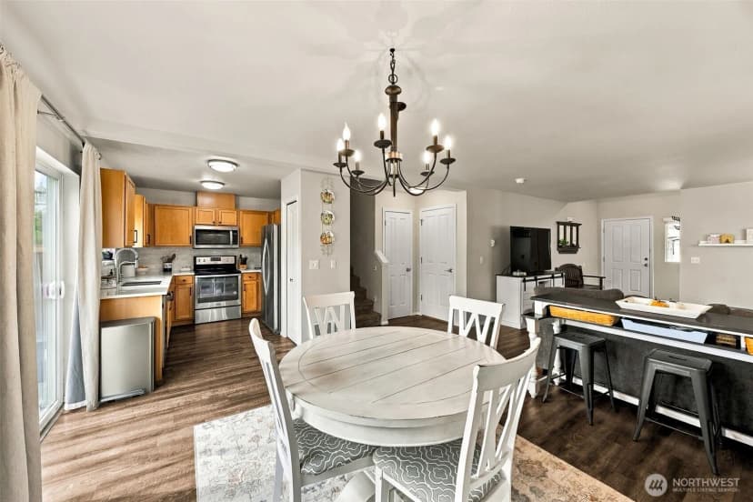 Property photo for 24019 Se 282nd Street, Maple Valley photo 8