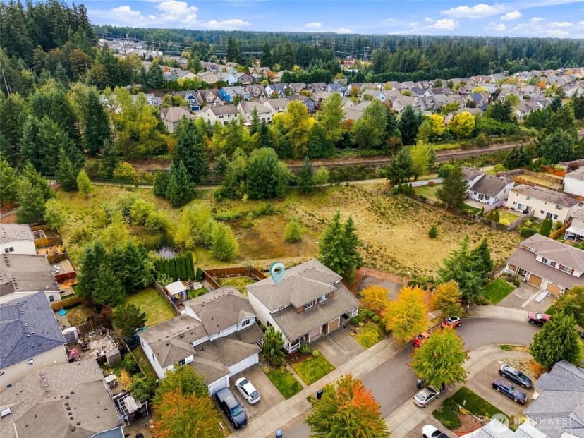Property photo for 24019 Se 282nd Street, Maple Valley photo 32
