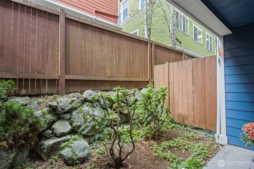 Property photo for 920 Sw Holden Street #b, Seattle photo 33