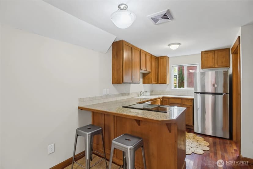 Property photo for 920 Sw Holden Street #b, Seattle photo 18