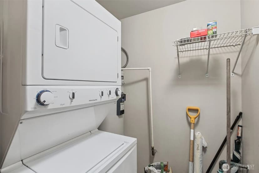 Property photo for 920 Sw Holden Street #b, Seattle photo 7