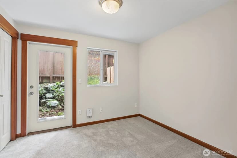 Property photo for 920 Sw Holden Street #b, Seattle photo 5