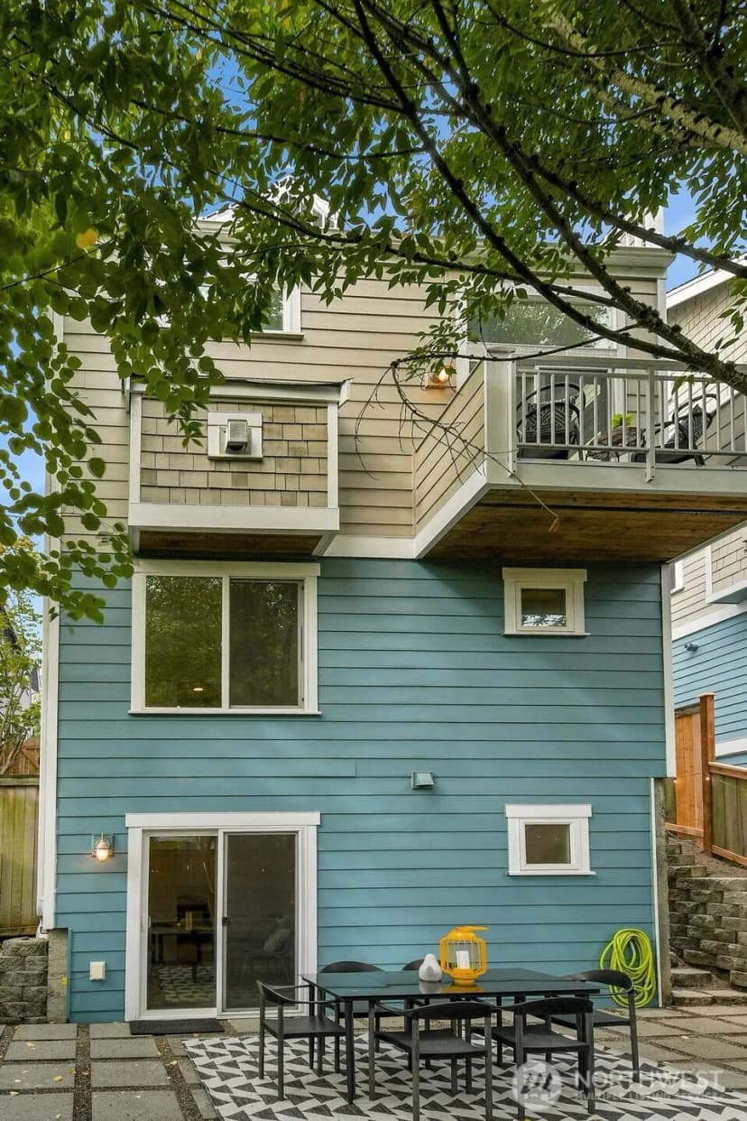 Property photo for 1818 27th Avenue, Seattle photo 25