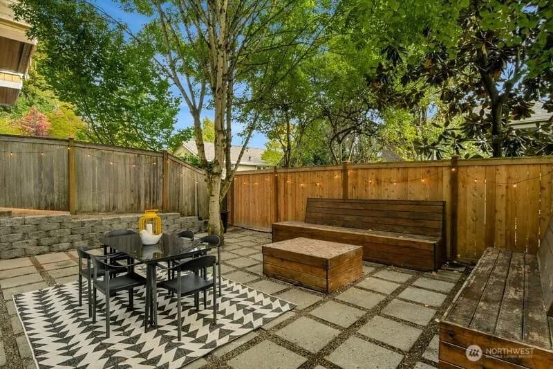 Property photo for 1818 27th Avenue, Seattle photo 24