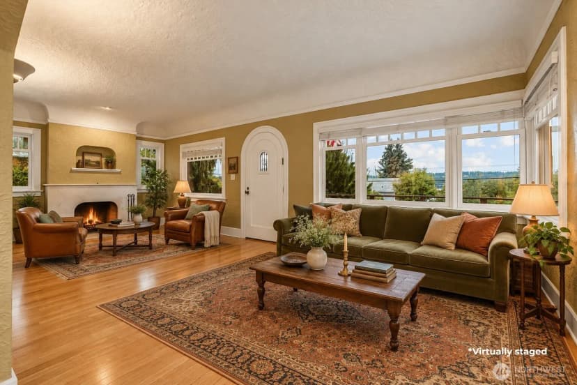 Property photo for 6705 56th Avenue S, Seattle photo 9