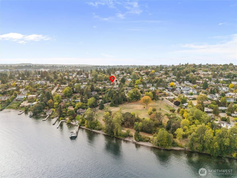 Property photo for 6705 56th Avenue S, Seattle photo 39