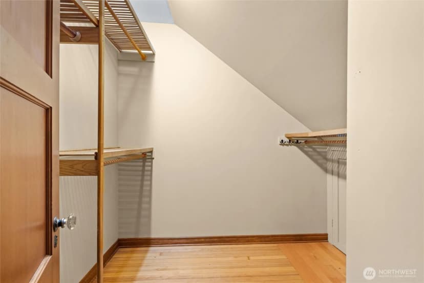Property photo for 6705 56th Avenue S, Seattle photo 26