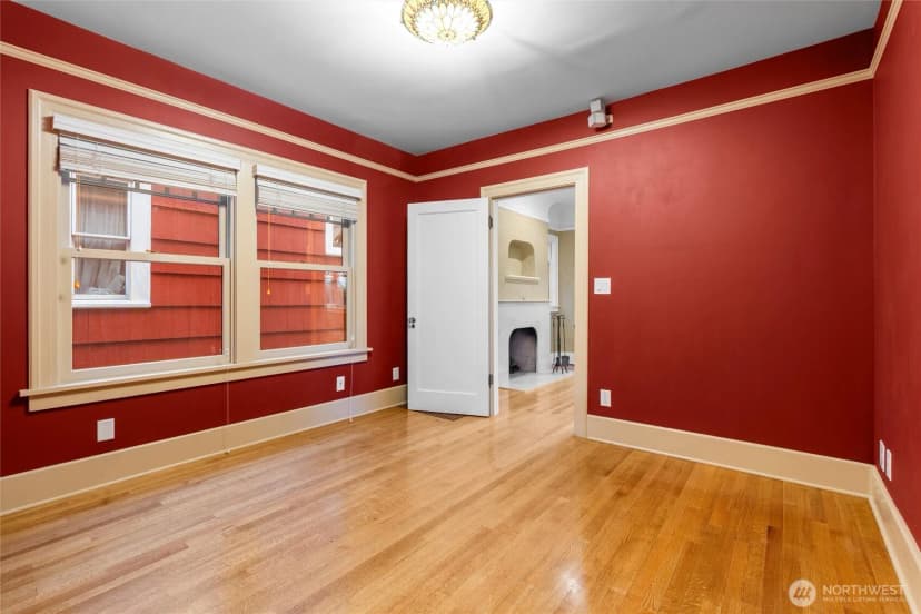 Property photo for 6705 56th Avenue S, Seattle photo 12