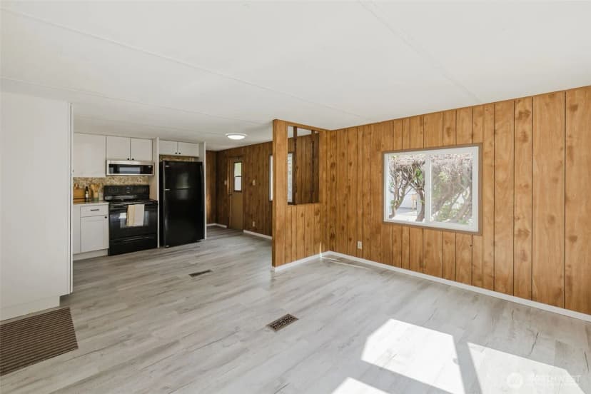 Property photo for 8760 Ne State Hwy 303 #b, Bremerton photo 10
