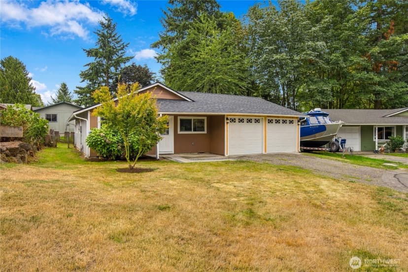 Property photo for 8520 9th Pl Ne, Lake Stevens photo 2