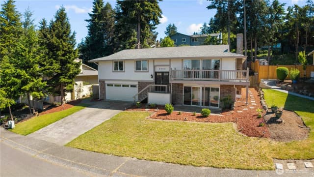 Property photo for 3907 Sw 328th St, Federal Way photo 5
