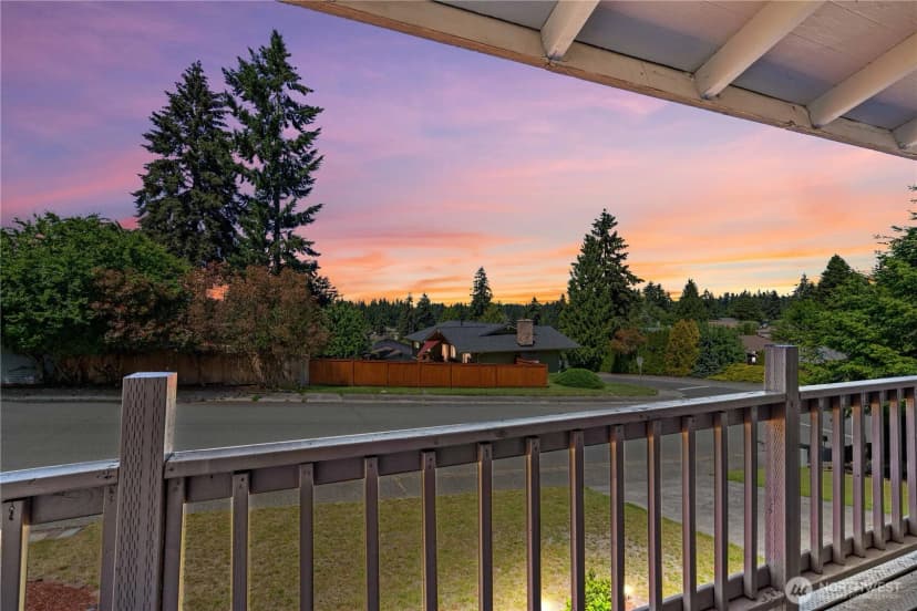 Property photo for 3907 Sw 328th St, Federal Way photo 9