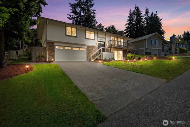 Property photo for 3907 Sw 328th St, Federal Way photo 3