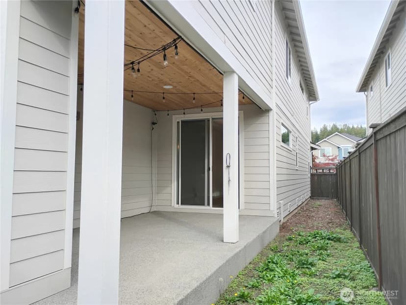 Property photo for 33533 Juniper Avenue Se, Black Diamond photo 14
