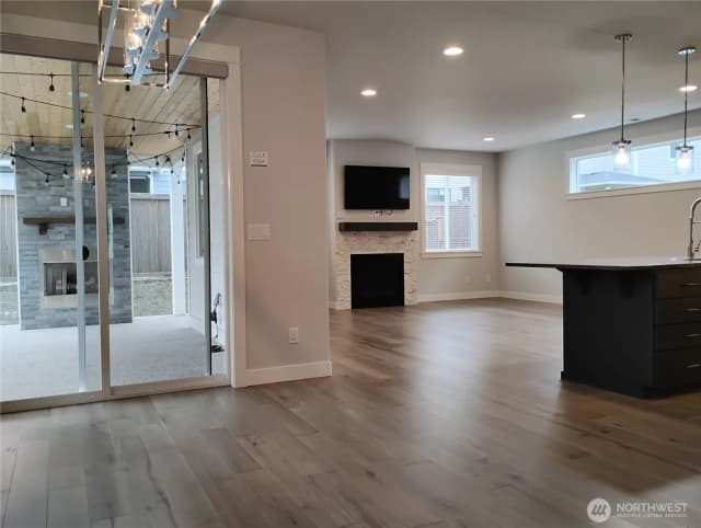 Property photo for 33533 Juniper Avenue Se, Black Diamond photo 5