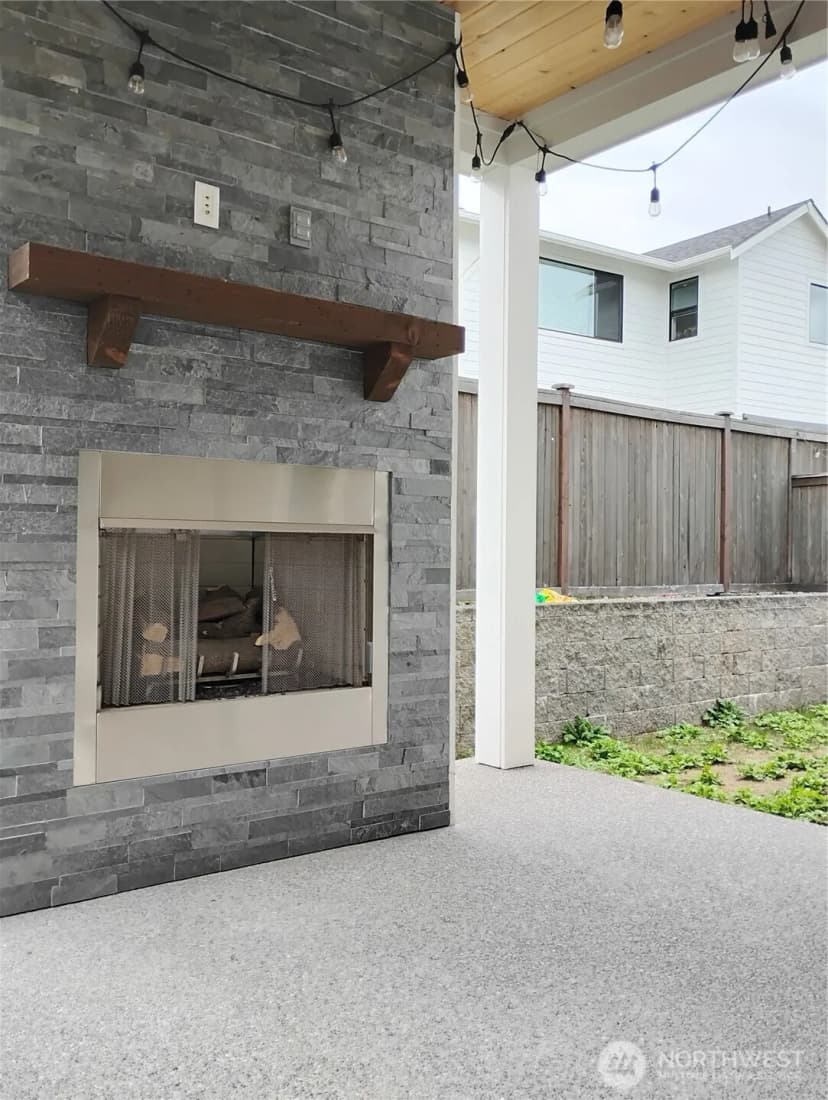 Property photo for 33533 Juniper Avenue Se, Black Diamond photo 11