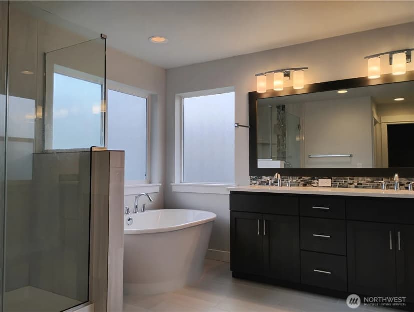 Property photo for 33533 Juniper Avenue Se, Black Diamond photo 29
