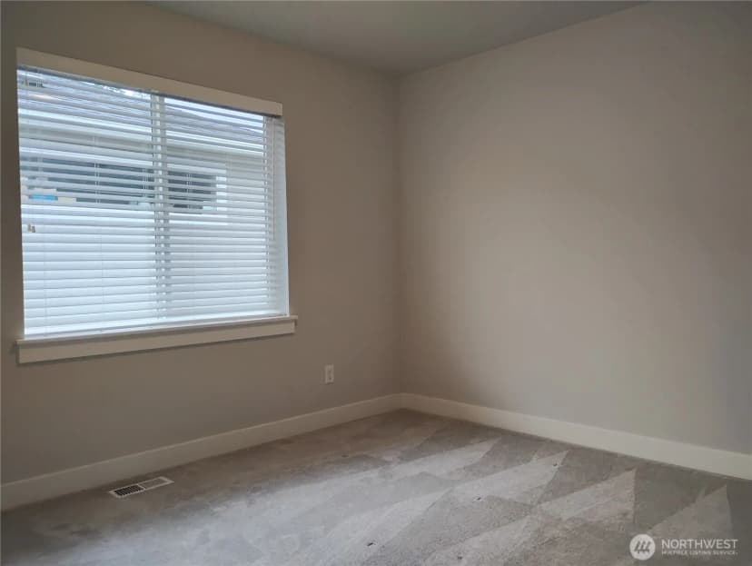 Property photo for 33533 Juniper Avenue Se, Black Diamond photo 23
