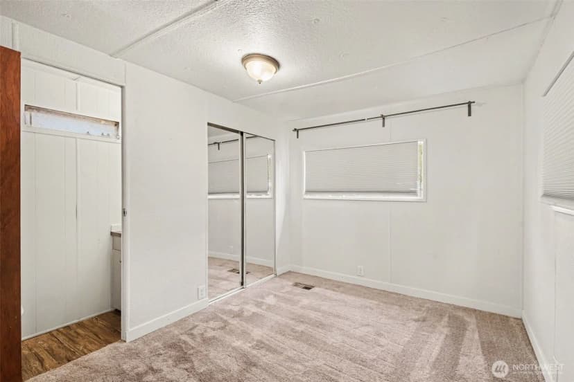 Property photo for 10515 Woodinville Drive #3, Bothell photo 7