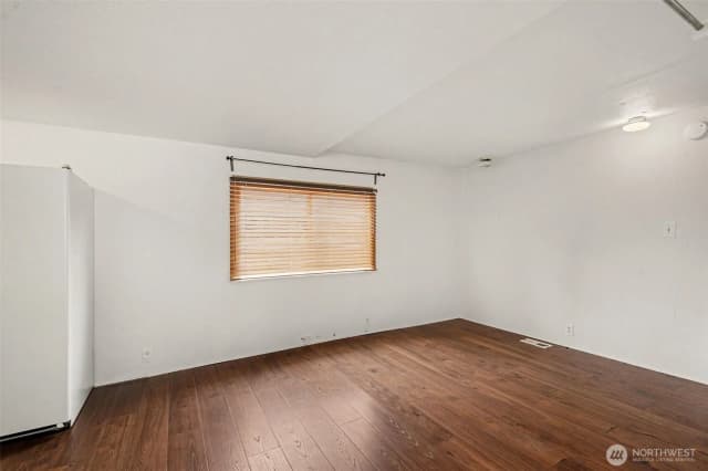 Property photo for 10515 Woodinville Drive #3, Bothell photo 4
