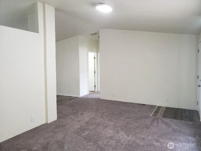 Property photo for 10512 137th Street E #37, Puyallup photo 8