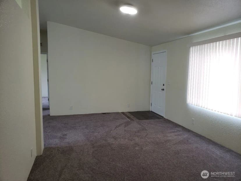 Property photo for 10512 137th Street E #37, Puyallup photo 9