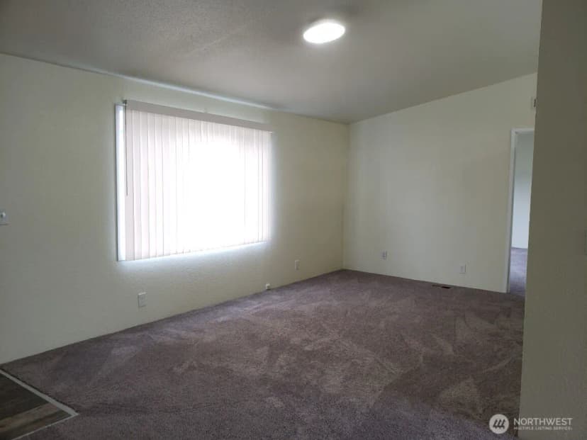 Property photo for 10512 137th Street E #37, Puyallup photo 10