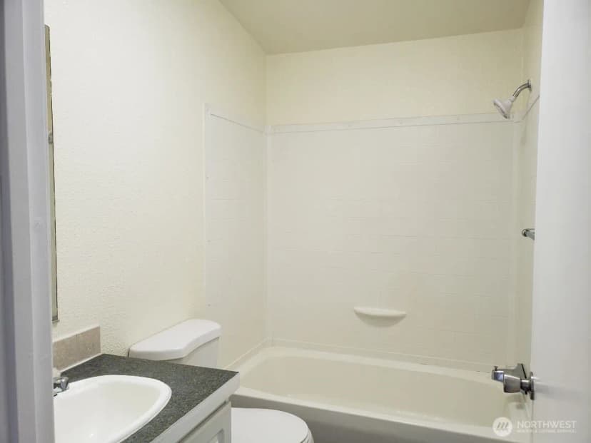 Property photo for 10512 137th Street E #37, Puyallup photo 18