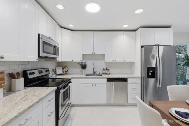 Property photo for 1900 N Northgate Way #1932, Seattle photo 5