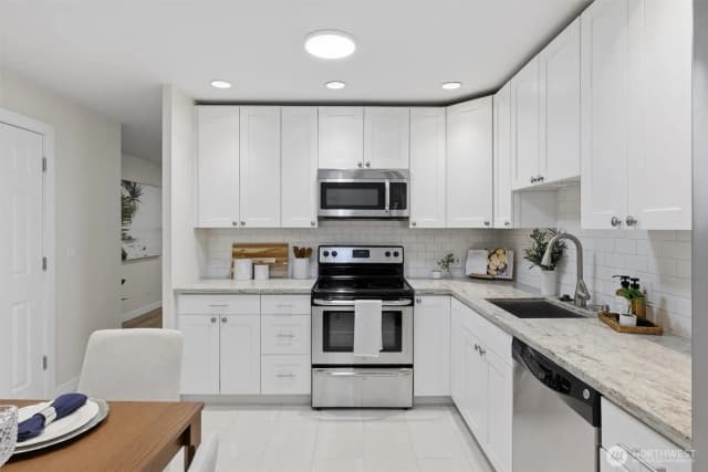 Property photo for 1900 N Northgate Way #1932, Seattle photo 4