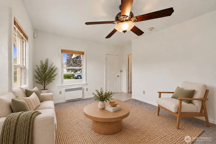 Property photo for 12205 44th Avenue S, Tukwila photo 6