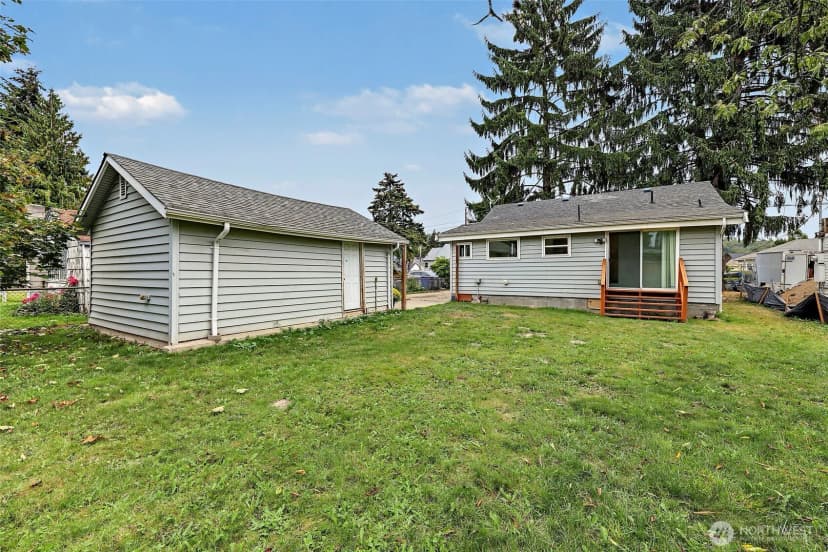 Property photo for 12205 44th Avenue S, Tukwila photo 21