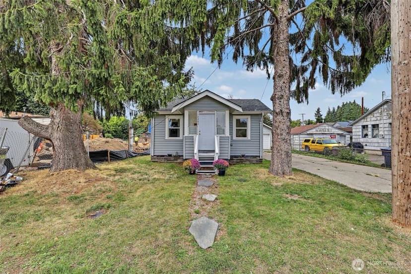Property photo for 12205 44th Avenue S, Tukwila photo 25