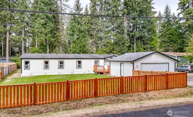 Property photo for 13304 140th Ave Nw, Gig Harbor photo 2