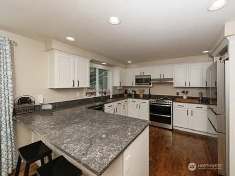 Property photo for 2815 74th Drive Ne, Marysville photo 14