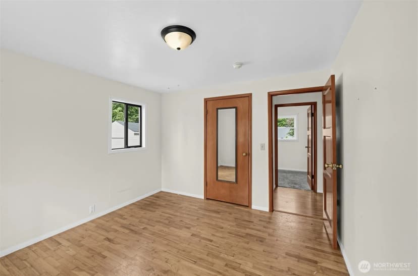 Property photo for 1370 Ne Vena Avenue, Bremerton photo 20