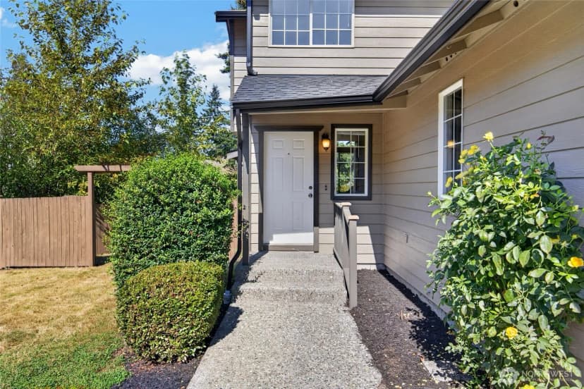 Property photo for 14430 40th Avenue W, Lynnwood photo 4