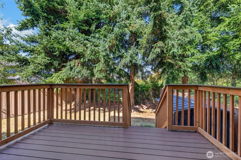 Property photo for 14430 40th Avenue W, Lynnwood photo 22