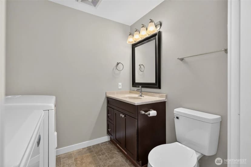 Property photo for 14430 40th Avenue W, Lynnwood photo 14