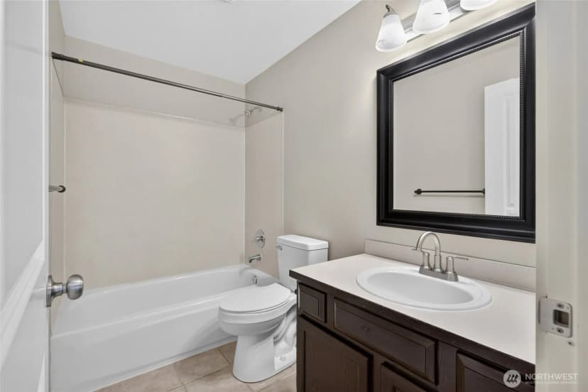 Property photo for 14430 40th Avenue W, Lynnwood photo 20